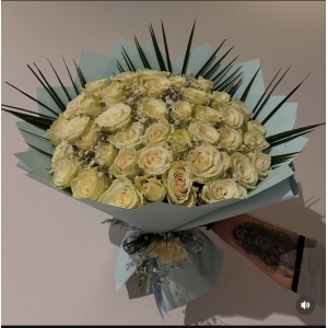 40 Güllü Mavi Yolculuk