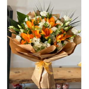 Lilyum ve Beyaz Papatya