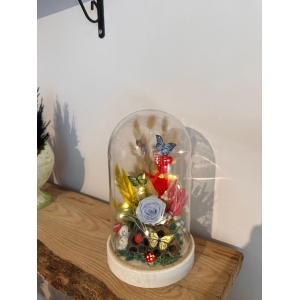 Fanusta Mavi Solmayan Gerçek Gül