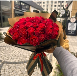 41 Güllü Sade İtalyan Buket