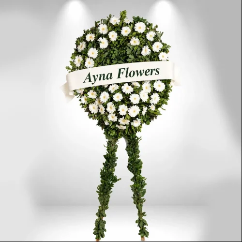 Yeşil Yapraklı Beyaz Gerberalı Çelenk